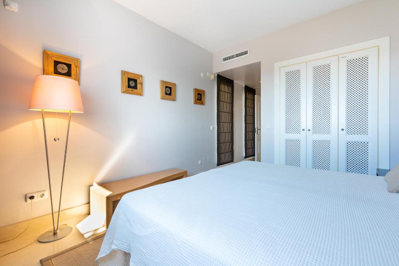 Tortugas - Luxury Penthouse With Sea Views & Jacuzzi * Marbella